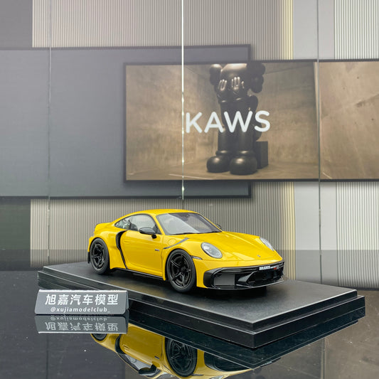 GT Spirit 1/18 Porsche BRABUS 900 ROCKET-R Yellow Simulation Car Model