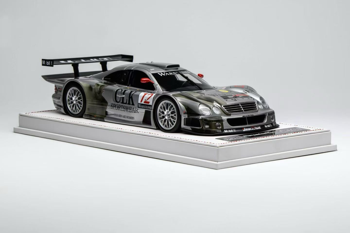 IVY 1/18 Mercedes-Benz CLK GTR 1997 racing car model figurine