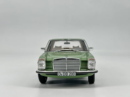 Norev 1/18 Mercedes Benz 200 1982 Light Green Alloy Car Model