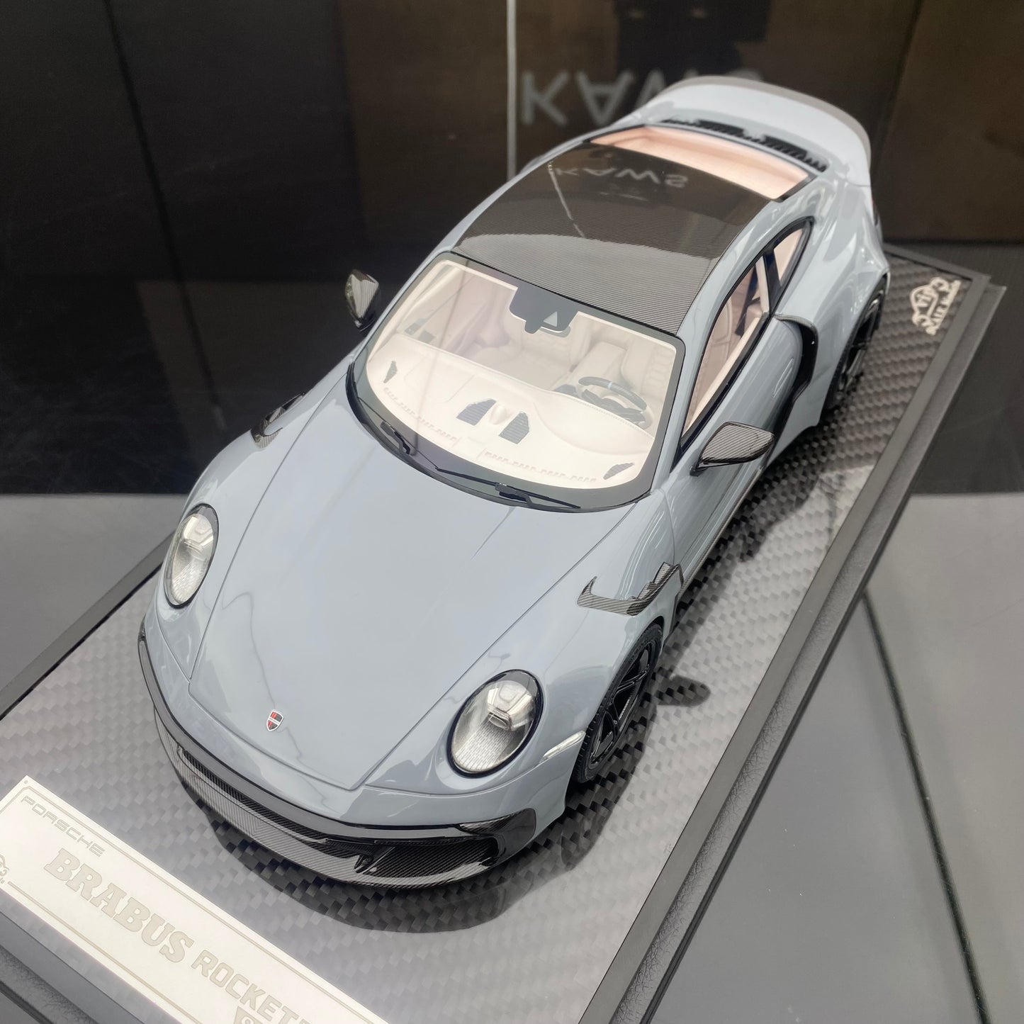 VIP 1/18  Porsche Porsche 911 Brabus Rocket 900R modified version simulation car model