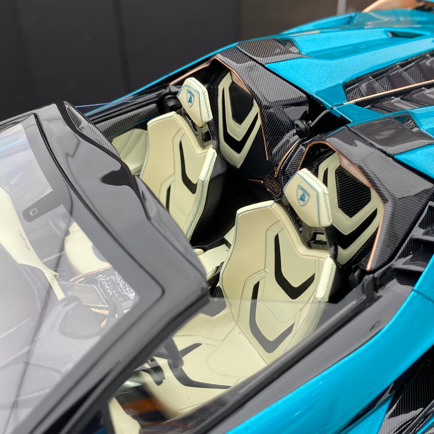 MR 1/18 Lamborghini Sian Roadster convertible limited edition simulation car model