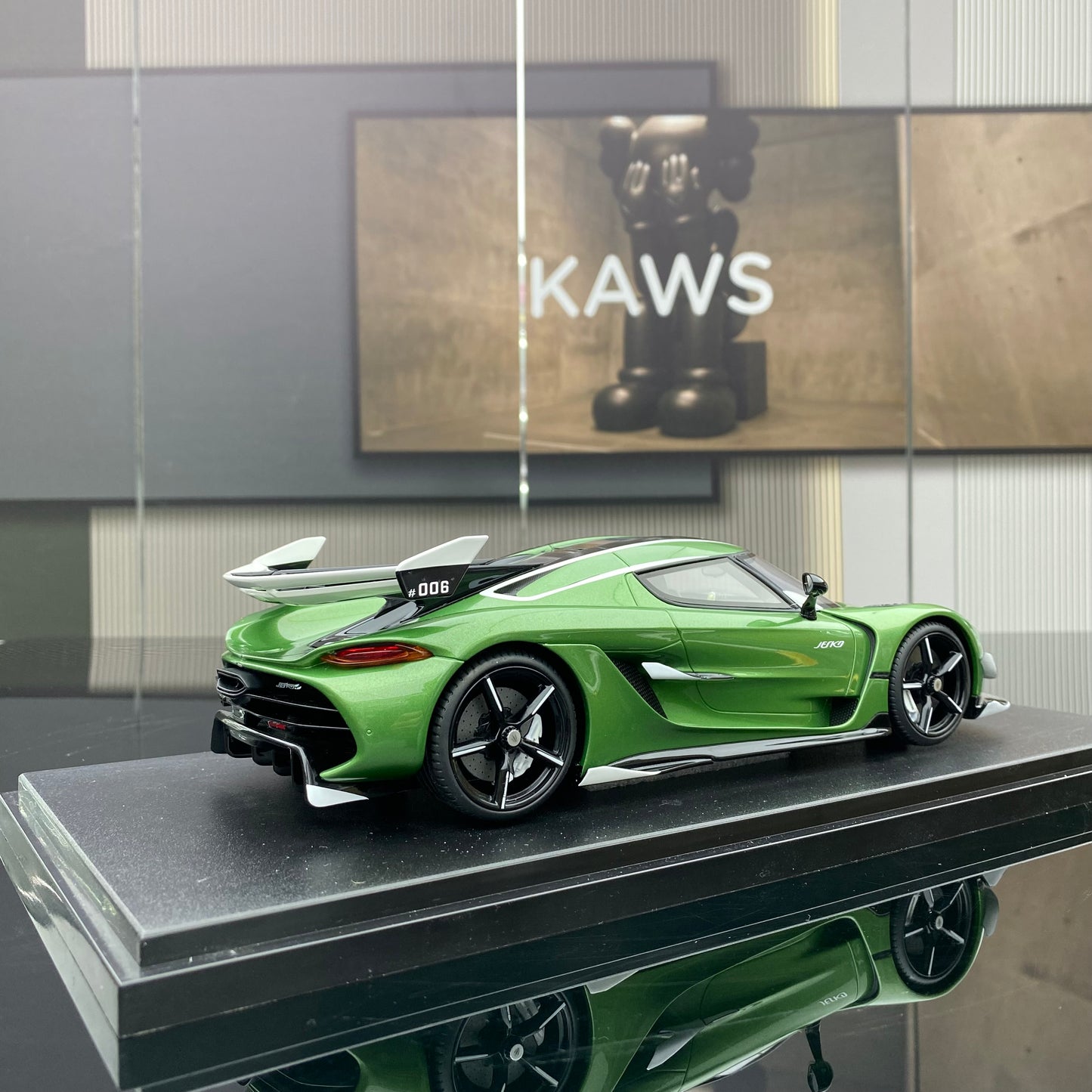 GT Spirit 1/18 Koenigsegg JESKO green resin car model