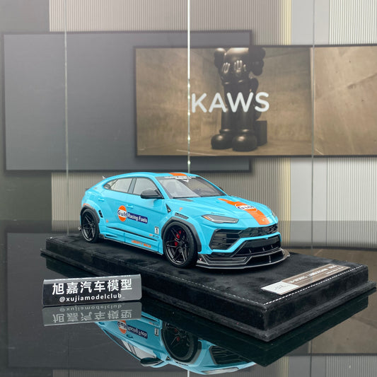 IVY Merit 1/18 Lamborghini URUS modified version resin sealed simulation car model ornaments