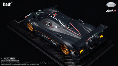Kash Model 1/18 Pagani
Zonda R Carbon Fiber
Matt Black Limited
599pcs KPZR001