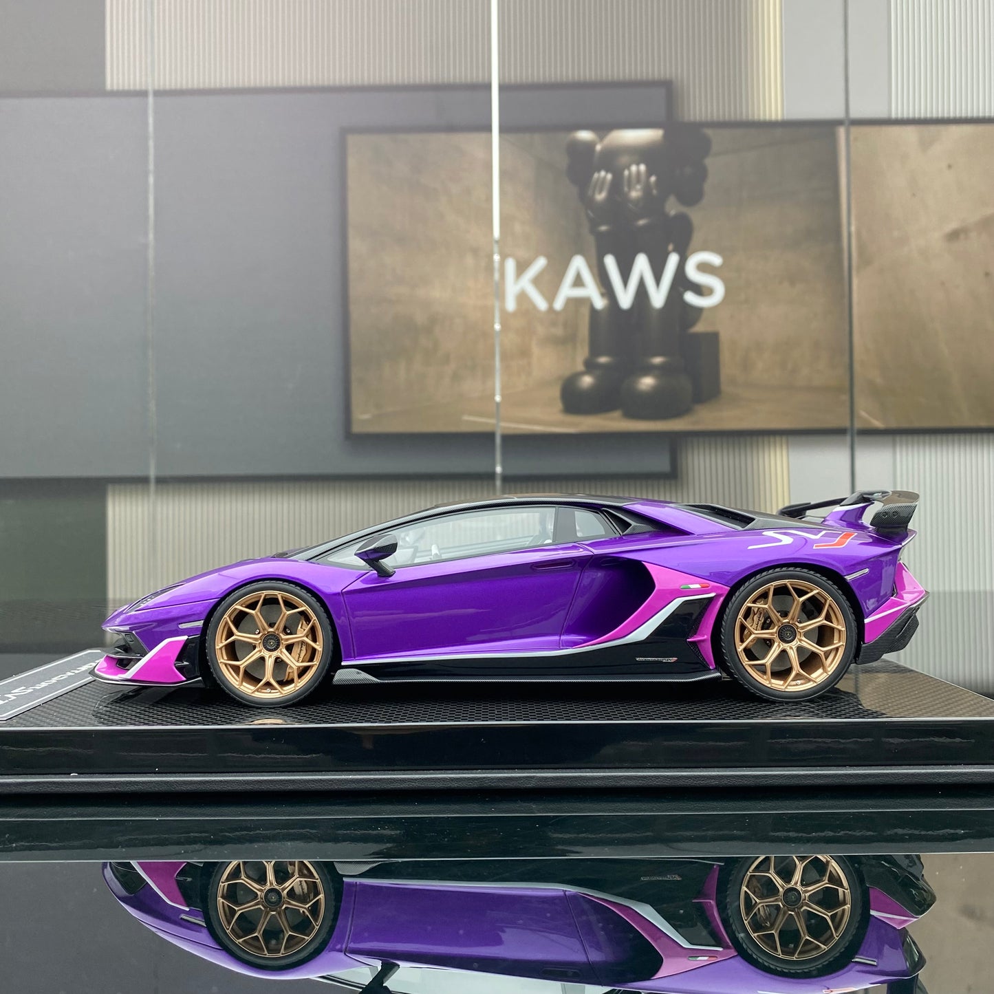 DM 1/18 Lamborghini SVJ Daniel limited edition car model ornament gift