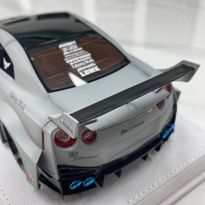 BBA MODEL 1/18 Nissan GTR 35GT-RR Fighter Gray Limited Edition Model Car