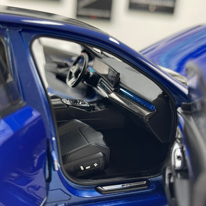 MINICHAMPS 1/18 BMW M5 2024 Metallic Blue 110023802
