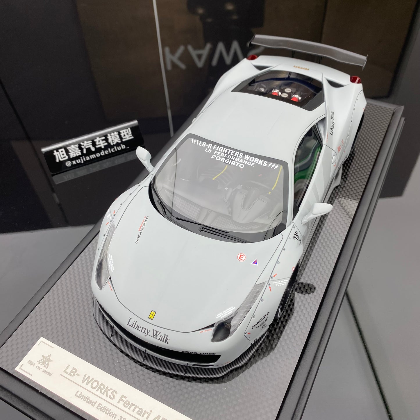 BBA CAR MODEL 1/18 Ferrari 458 modified gray simulation car model
