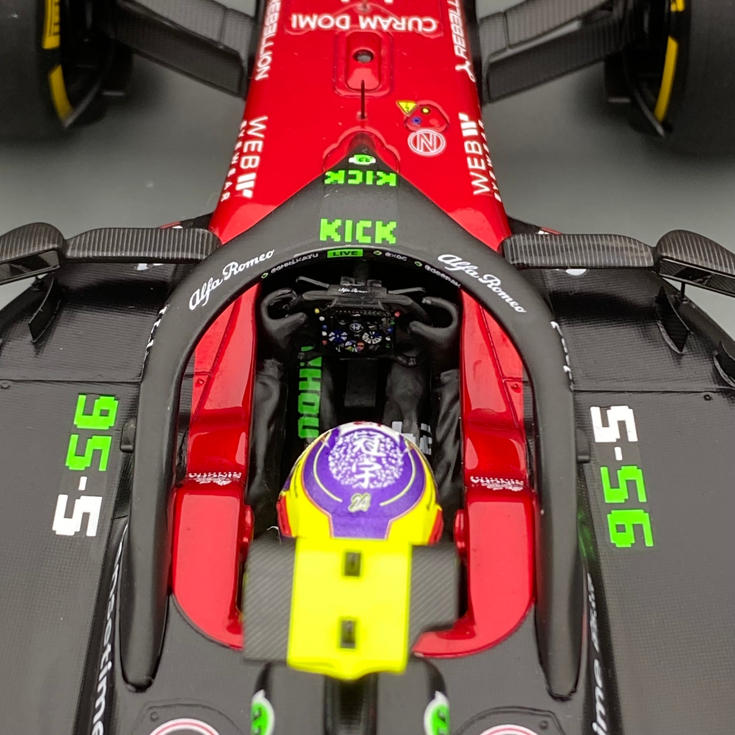 SPARK 1/18 Alfa Romeo F1 Team C43 2023 Belgian Grand Prix Zhou Guanyu Red Simulation Car Model Ornament
