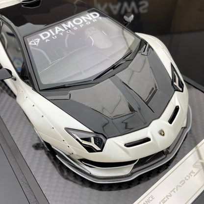 VIP 1/18 Lamborghini SVJ wide body modified car model ornament