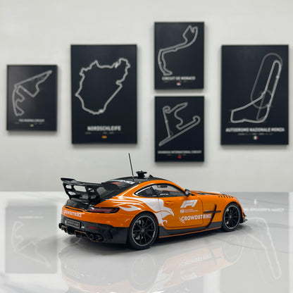 MINICHAMPS 1/18 Mercedes-AMG GT BLACK SERIES SILVERSTONE 2025 Safety Car Orange 110032092