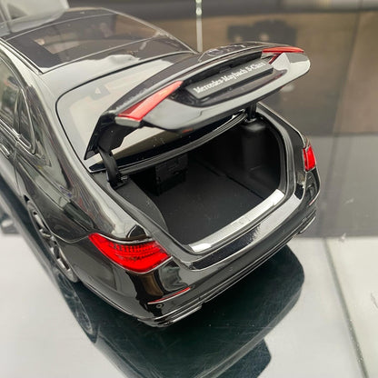 Almost Real 1/18 Mercedes-Benz Maybach S-Class Black Alloy Fully Open Simulation Car Model Ornament