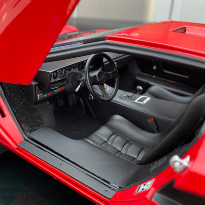 Lamborghini Countach LP400 rojo, modelo de coche de aleación Kyosho a escala 1/12
