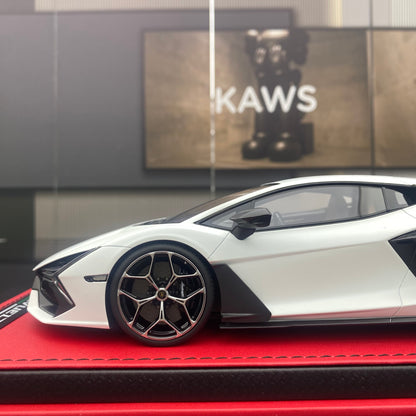 Colección de adornos de simulación de coche Lamborghini Reveulto Starlight White a escala 1/18