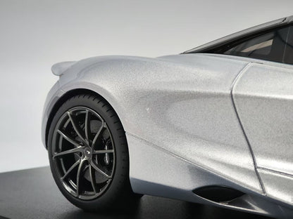 Topspeed 1/18 McLaren 720s Silver Resin Model TS0546