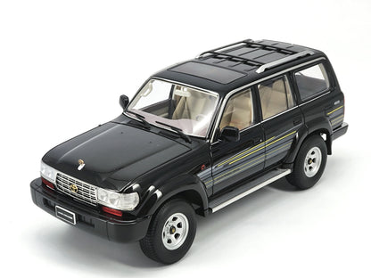 Kengfai 1/18 Toyota Land Cruiser LC80 Alloy Off-Road Car Model Ornaments