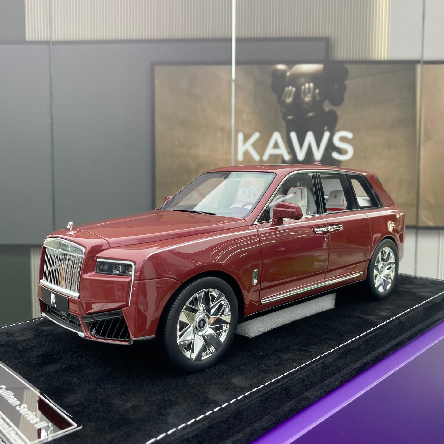 HH Model 1/18 Rolls-Royce Cullinan Series Limited Edition Car Model