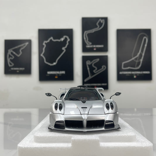LCD 1/18 Pagani Imola Silver LCD125