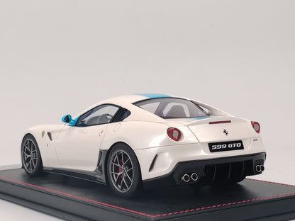 DINOMDOEL 1/18 Ferrari 599GTO Black Base Limited Edition Car Model Ornaments