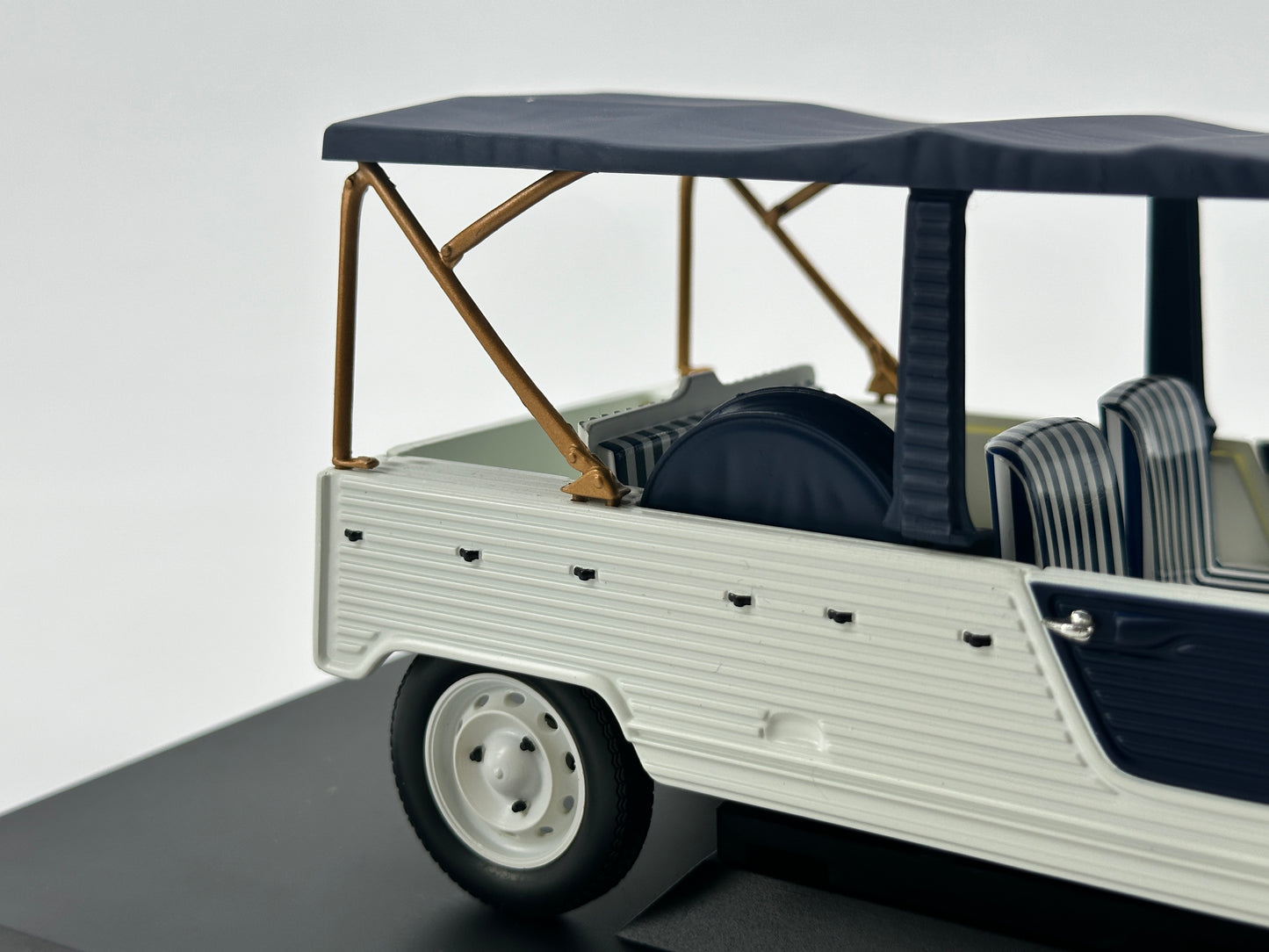 Norev 1/18 Citroën Mehari 1983 Azur White Car Model Ornaments