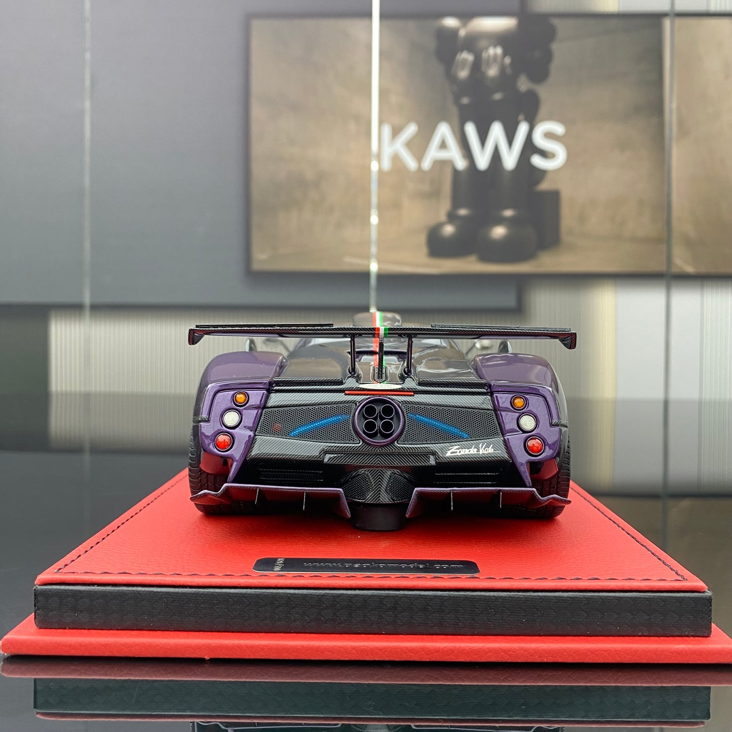 PEAKO 1/18 Pagani Zonda Viola(1 of1) Purple Limited Edition Car Model Ornament Gift