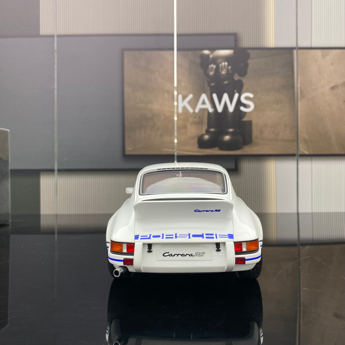 GT spirit 1/12 Porsche 911 2.7rs 1973 old car model ornaments GT921