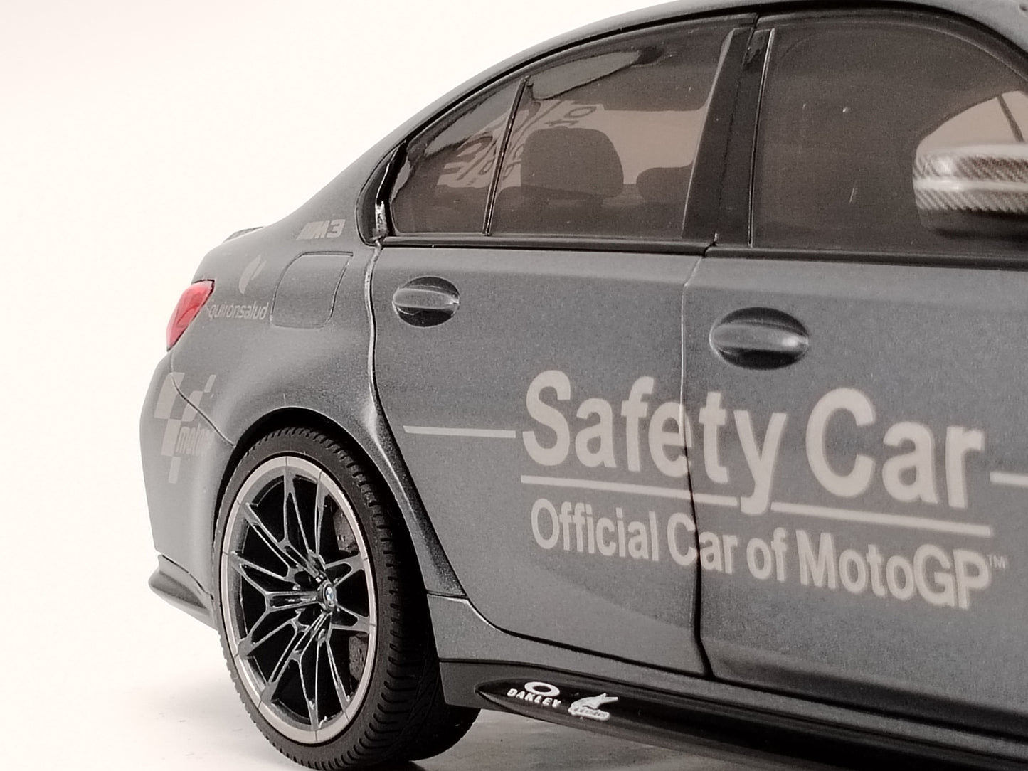 MINICHAMPS 1/18 BMW M3 COMPETITION Safety Car Grey Alloy Model 113020206