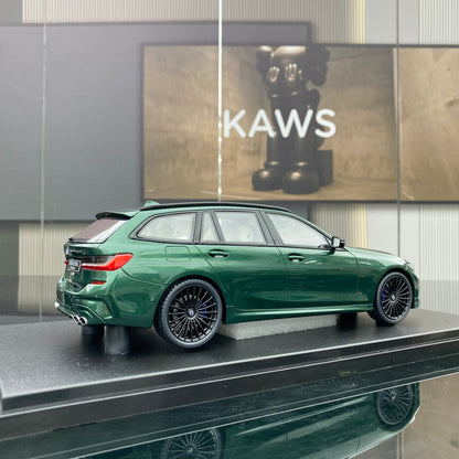 BMW Alpina B3 Touring Green, modelo de simulación GT Spirit 1/18