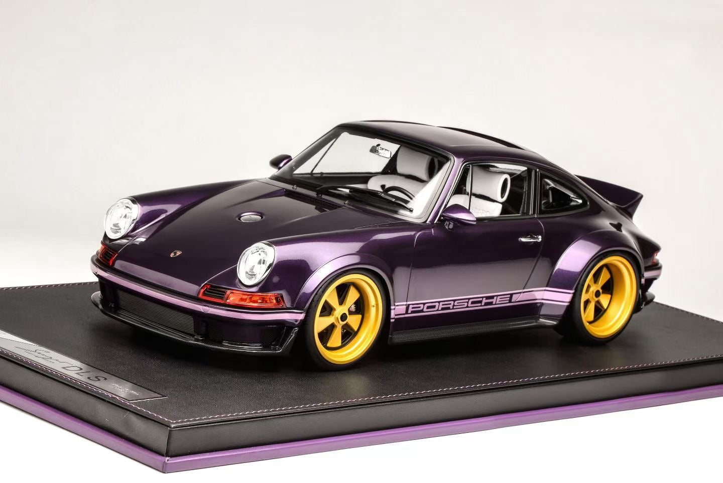 IVY 1/12 Porsche Singer DLS Limited Edition Model