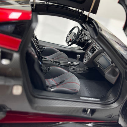 LCD 1/18 Pagani Imola (Red) – LCD18023-RE