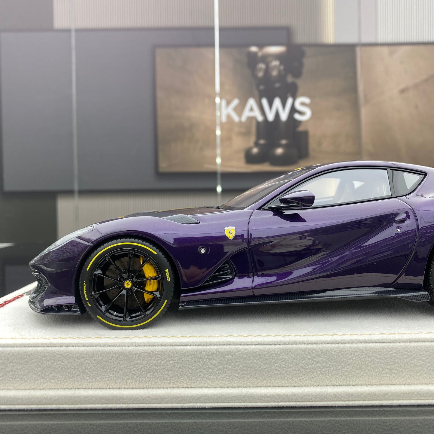 MR 1/18 Ferrari 812 Competizione Hong Kong Purple Limited Edition Car Model