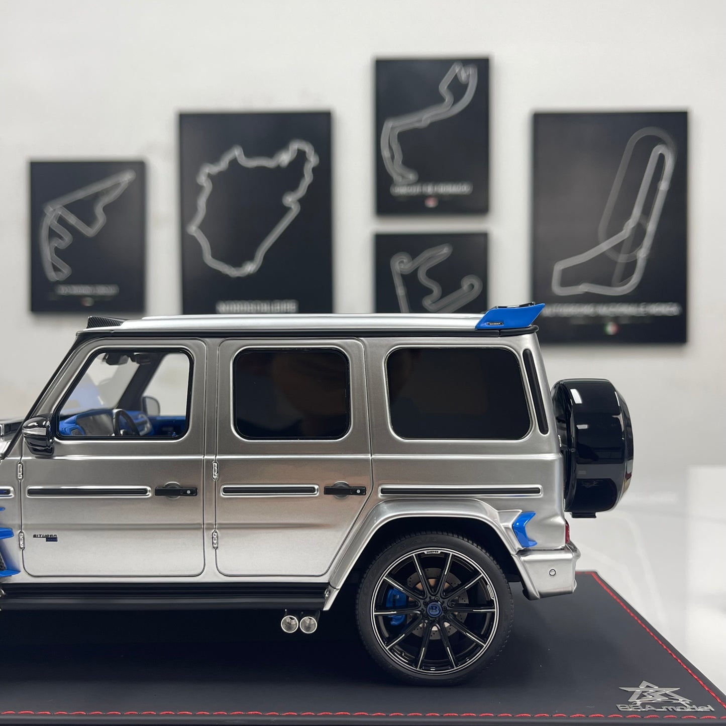 BBA Model 1/18 Brabus G800 Tungsten Silver BBA085