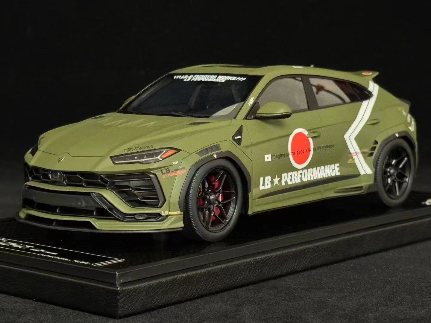 VIP 1/18 Lamborghini URUS LB modified version simulation car model