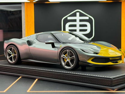 BBR 1/18 Ferrari 296GTB Silver with Yellow Top 001/300 DDJ011