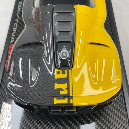 BBR 1/18 Ferrari Daytona SP3 Red Box Edition Modena Yellow + Black Carbon Fiber P18224TMOCH