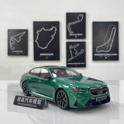 MINICHAMPS 1/18 BMW M5 2024 Metallic Green 110023800