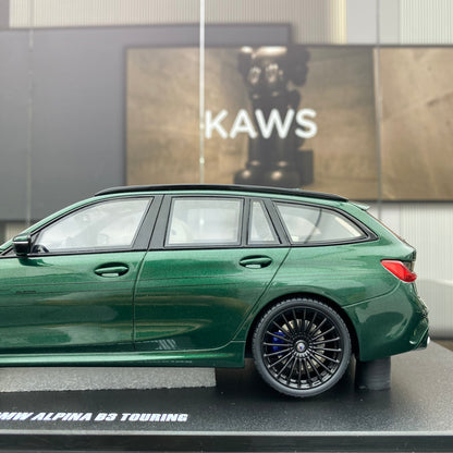 BMW Alpina B3 Touring Green, modelo de simulación GT Spirit 1/18
