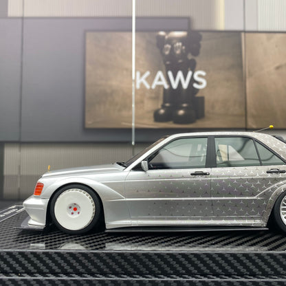 VIP 1/18 Mercedes-Benz 190E Silver Star Limited Edition car model ornaments