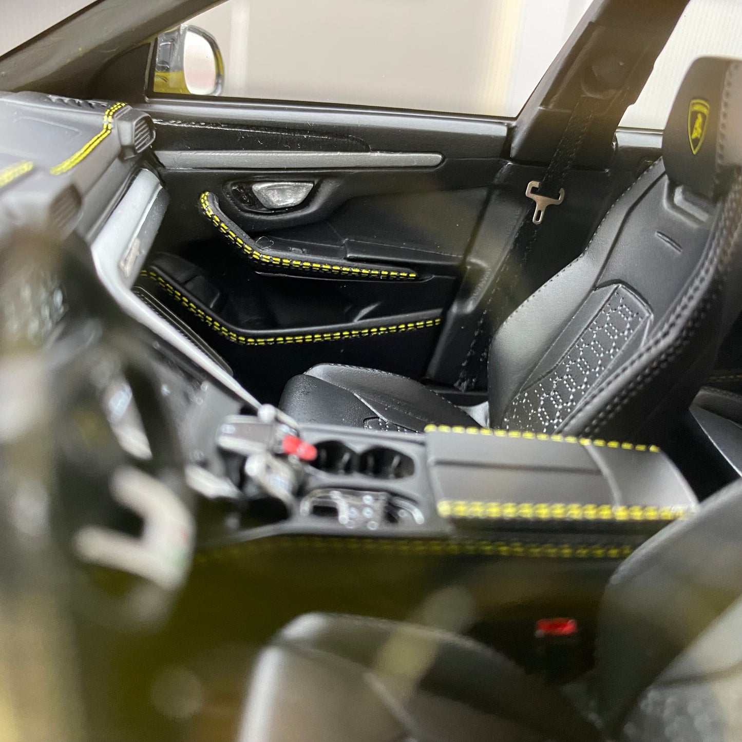 Vip Scale Models 1/18 Lamborghini URUS LBWK limited edition simulation resin car model