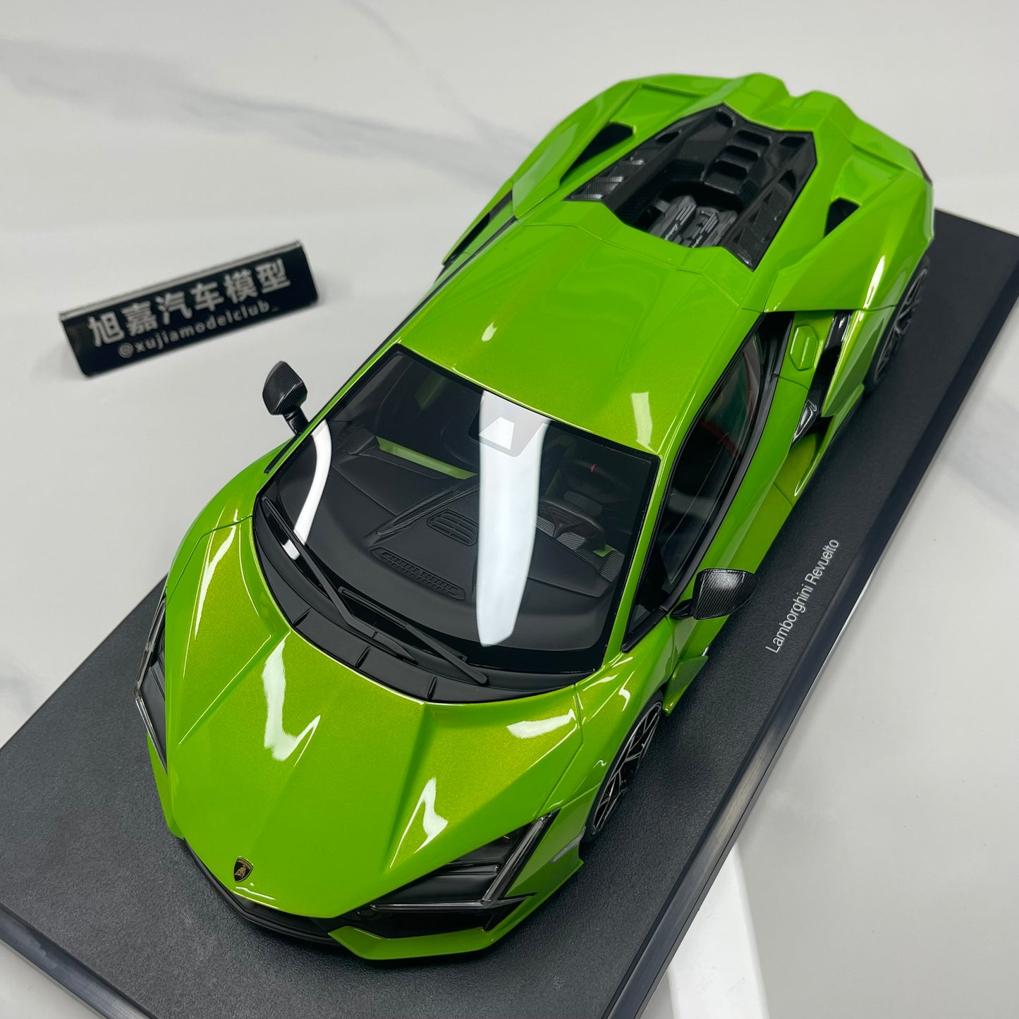 Topspeed 1/18 Lamborghini Revuelto Green TS0621