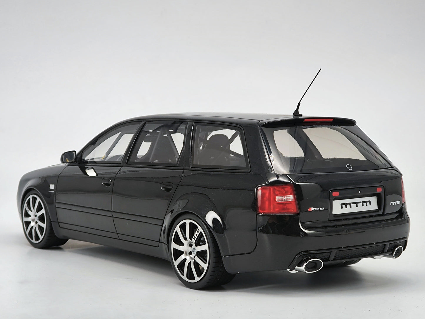 OTTO 1/18 Audi RS6 MTM resin sealed car model