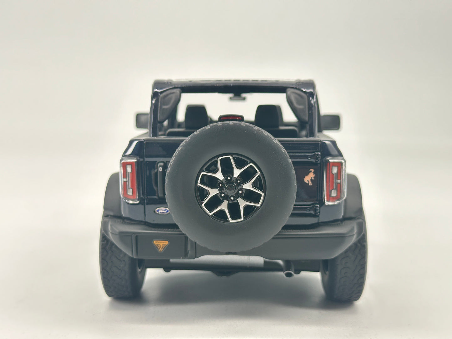 GT Spirit 1/18 Ford BRONCO Open Roof Blue Black Simulation Car Model
