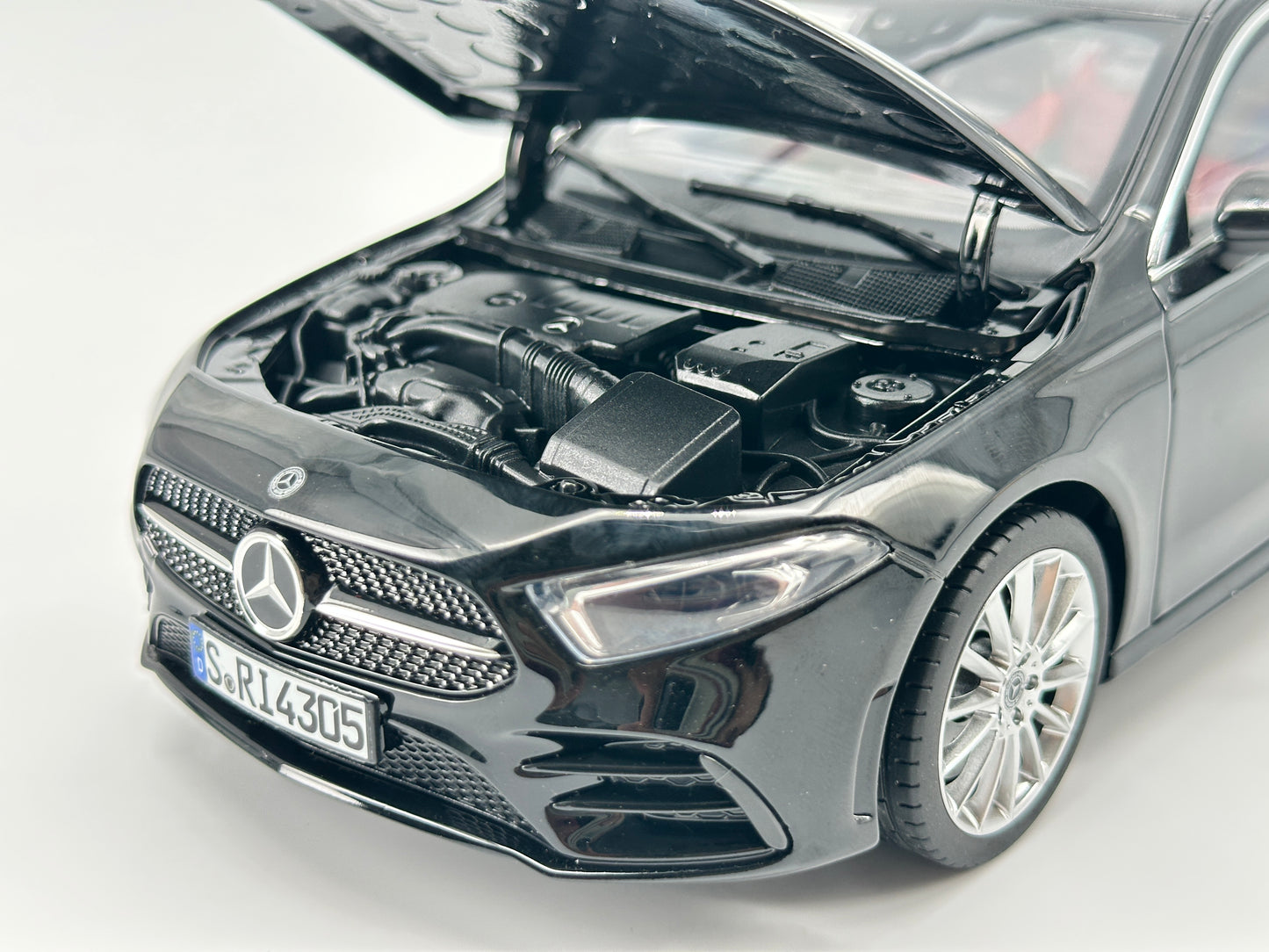 Norev 1/18 Mercedes Benz A CLASS 2018 Black Alloy Car Model