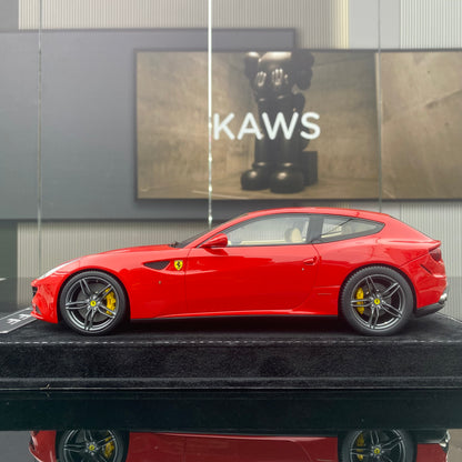 Ferrari FF HH MODEL 1/18, modelo de coche de simulación de edición limitada, color rojo metalizado estándar