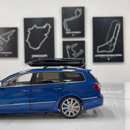 NZG 1/18 Volkswagen Passat R36 wagon Biscay Blue alloy model car