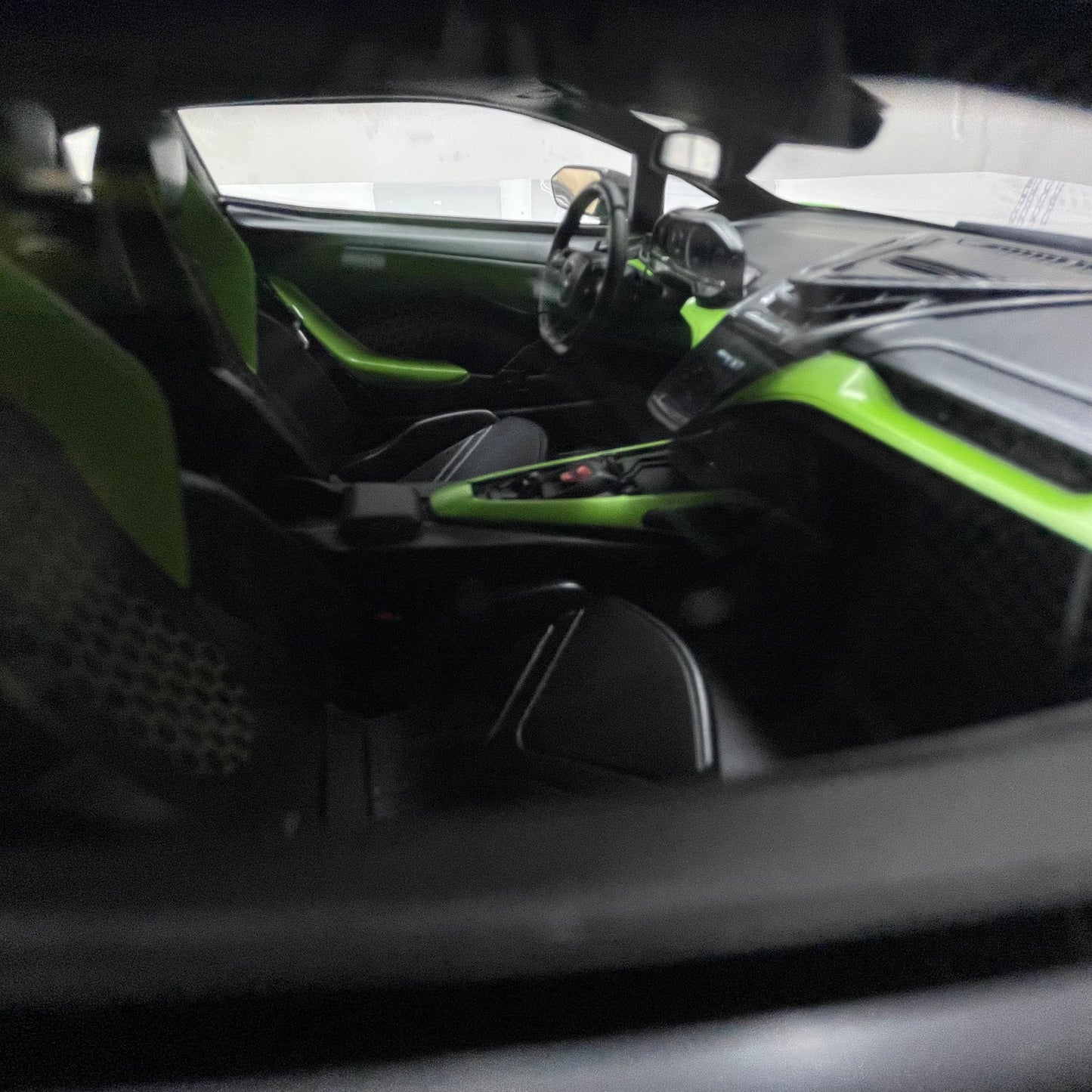 Topspeed 1/18 Lamborghini Revuelto Green TS0621