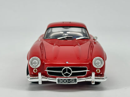 MINICHAMPS 1/18 Mercedes Benz 300SL Full Open Red Simulation Car Model 183039004
