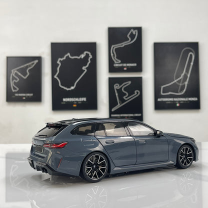MINICHAMPS 1/18 BMW M5 Touring (2024) – Metallic Grey (110023901)