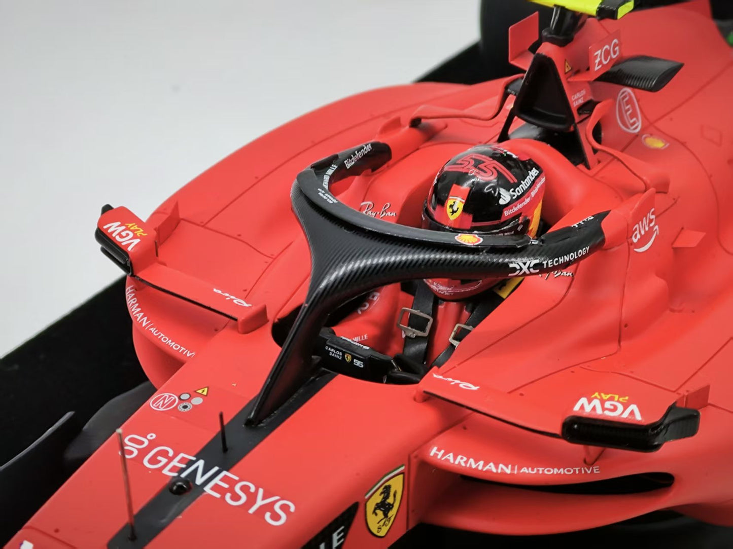 Looksmart 1/18 Ferrari SF23 Singapore Grand Prix Resin Car Model