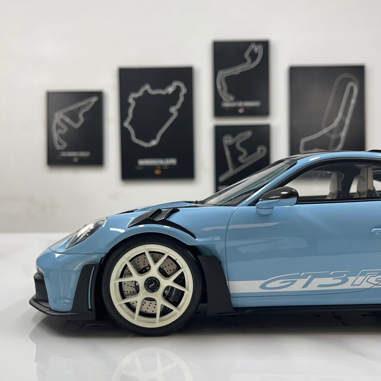 GT Spirit 1/12 Porsche 911 [992.1] GT3 Blue GT497